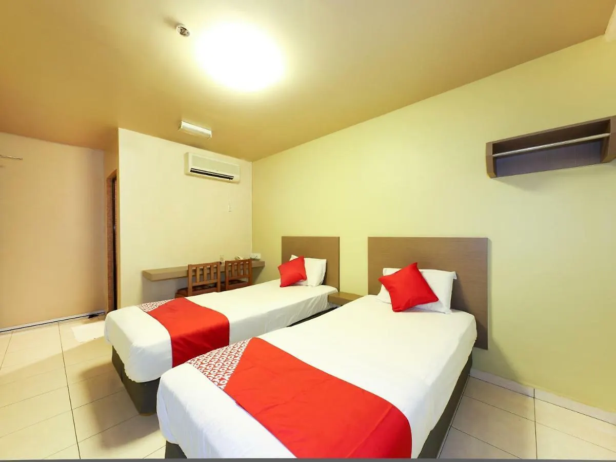 Oyo 434 Marbella Hotel Johor Bahru 2*,  Malaysia